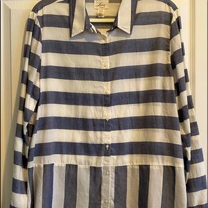 levi womans blouse stripe button Front Blue White